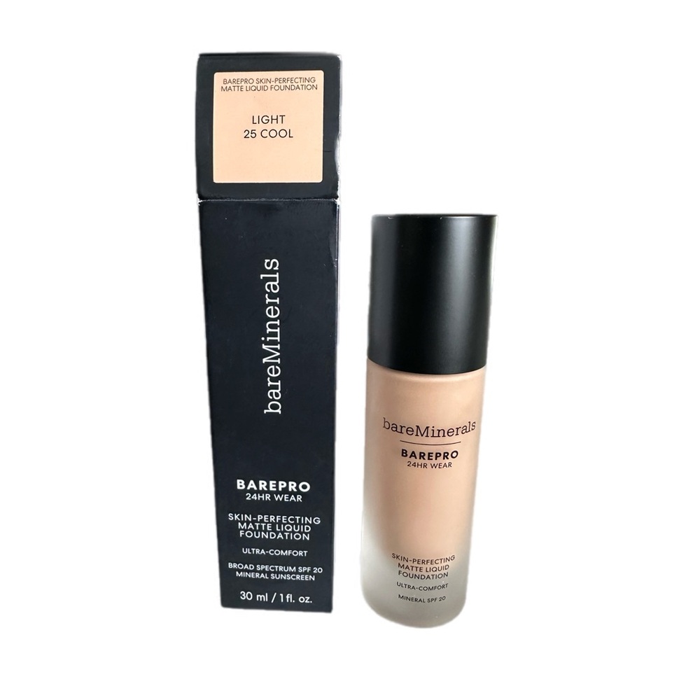 bareMinerals BAREPRO Foundation - Light 25 Cool